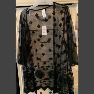Time & Tru Black Crocheted Lace Kimono